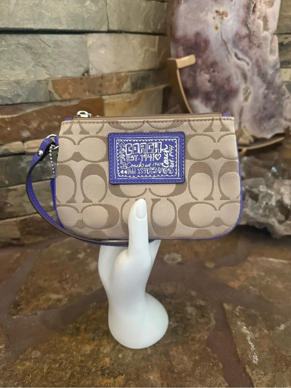 Coach Signature C Poppy Wristlet New